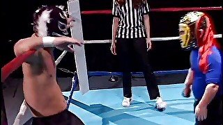 Midget wrestler gets fucked and rode by the brunette babe