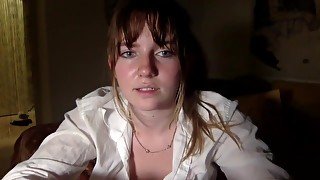 Brunette Solo Webcam Masturbation