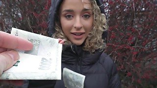 Curly-haired hottie for cash gets screwed in hallway