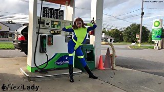 Short Flexible Break At The Gas Station - Watch4Fetish