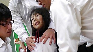 Sexy Gets a Facial at School - JapanHDV