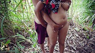 වත්තේ දර කපන නැන්දිගේ ගල කැපුවා Sri Lankan Hot Aunty need Outdoor sex Fuck Cutting Woods in Jungle