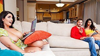 My GF's Roomie is a Total Thirst Trap! Video With Harley Haze, Apollo Banks, Sarah Arabic - Brazzers