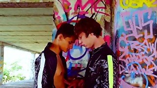 SOUTHERNSTROKES Luke Geer Outdoor Fucks Cute Twink After BJ