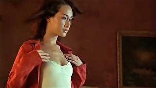 Maggie Q - Naked Weapon (2002)