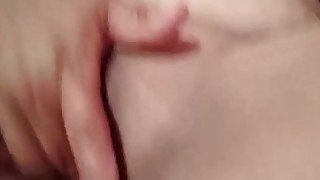 I’m masturb and squirting orgasm I love my pussy