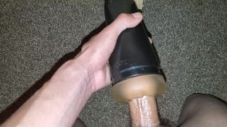 Young 18 twink busting nut in fleshlight