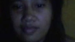 filipino girl's yummy pussy on skype cam -p1