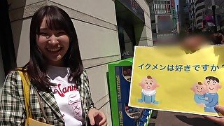 保育士志望の激カワが感じる羞恥の赤ちゃんプレイｗ