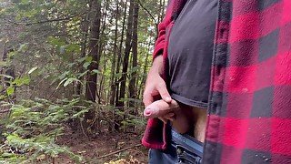 Quick Cum in Nature