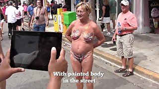 Naked in public 1