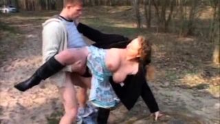 Mature amateur wife sucks and fucks outdoor with facial