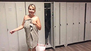 I Fuck My Wife In The Whirlpool At The Swingers Club