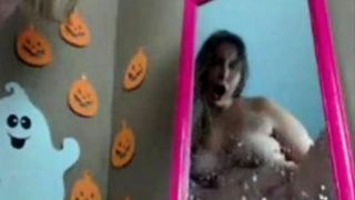 Teen squirts on mirror