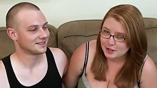 BBW Maryjane giving a good blowjob to her horny boyfriend - HD