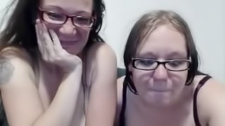 MATURE CAM GIRLS PLAY WITH SEXTOYS