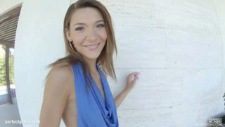 Seductive Alexis Brill allows guy to cum inside