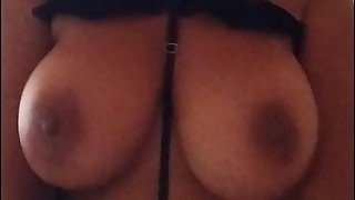 hot big natural tits bouncing