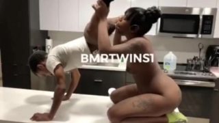 Midget dude gets his dick sucked