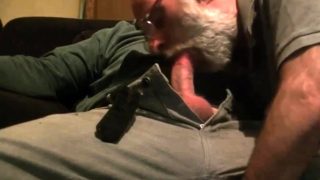 dutch bearded grandpa gives blowjob to chubby guy