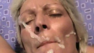 Blonde cougar loves taking facial cumshots