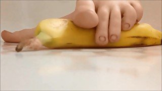 Barefeet banana crush