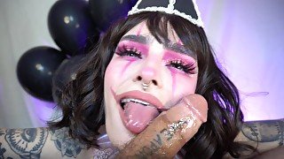 Look At Me When You Suck My Cock - Kinky Clown BJ (Full Vid)