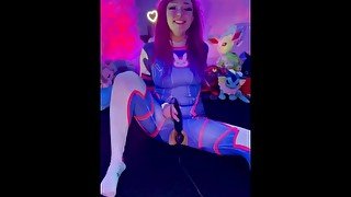 DVA tortures clit with vibrating wand