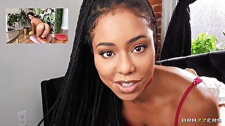 Kira Noir, Paige Owens Kira And Paiges Flirty Video Chat / 16.8.2020