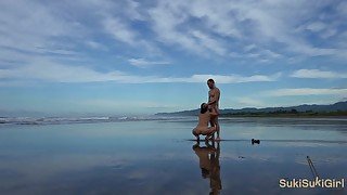 Dream Sex on the beach ( PUBLIC / OUTDOORS ) Couple Goals - @andregotbars @Sukisukigirl0.2 FULL VID