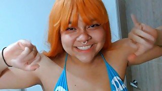 me llenan de leche mientras hago cosplay de Nami