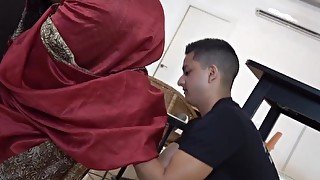 Indian MILF with a curvy body seduces the stepson