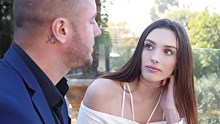 Hot date finder fucks her horny lovely client