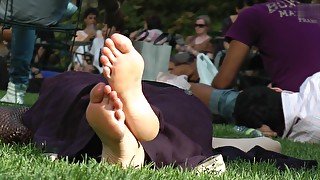 Candid soles of feet of attractive middle aged lady