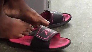 Ebony bbw shoeplay