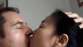 Latin guy and his asian gf make a sextape