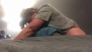 Pillow humping 