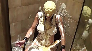 Bizarre Food And Shower Play