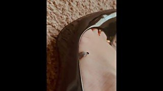 GIANTESS shrinks and puts her neighbors in her shoe!