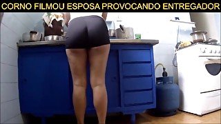 CORNO FILMANDO ESPOSA PROVOCANDO ENTREGADOR  PARTE 02