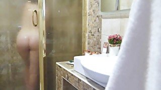 Milf went to take a shower and couldn't resist masturbating