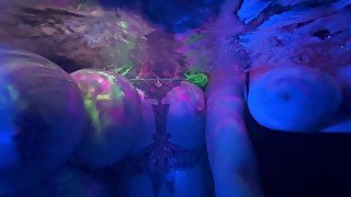 Marilyn Mayson Ophelia Rain & AlexisAbuse Show Their Big Wet Tits