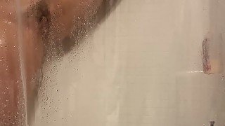 A new shower video to enjoy on this lazy Sunday afternoon.