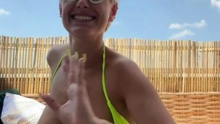 Pregnant honey masturbate at The outdoor