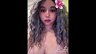 Sexy TikTok slut Vanilla Faith