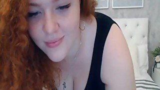 Curly Sexy Babe And Her Sexually Lewd Performance Live