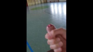 Cumshot in gym