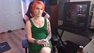 Red Headed Transgirl Plays With Herself