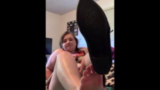 Chubby girl wants you to worship her feet