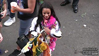 Mardi Gras 2017 From Our Bourbon Street Apartment Girls Flashing For Beads - NebraskaCoeds